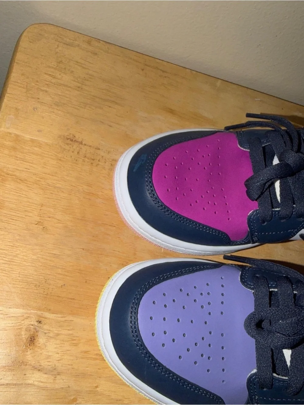 Jordan womenLow-Top Sneakers in Magenta and Lavender